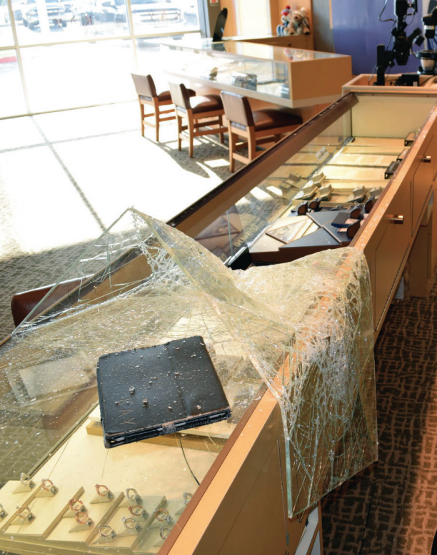 Kay’s Jewelry in Brazos Town Center